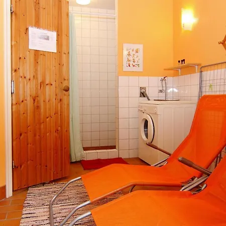 Terraced House,