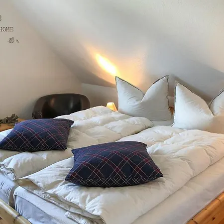 度假居 Terraced House,